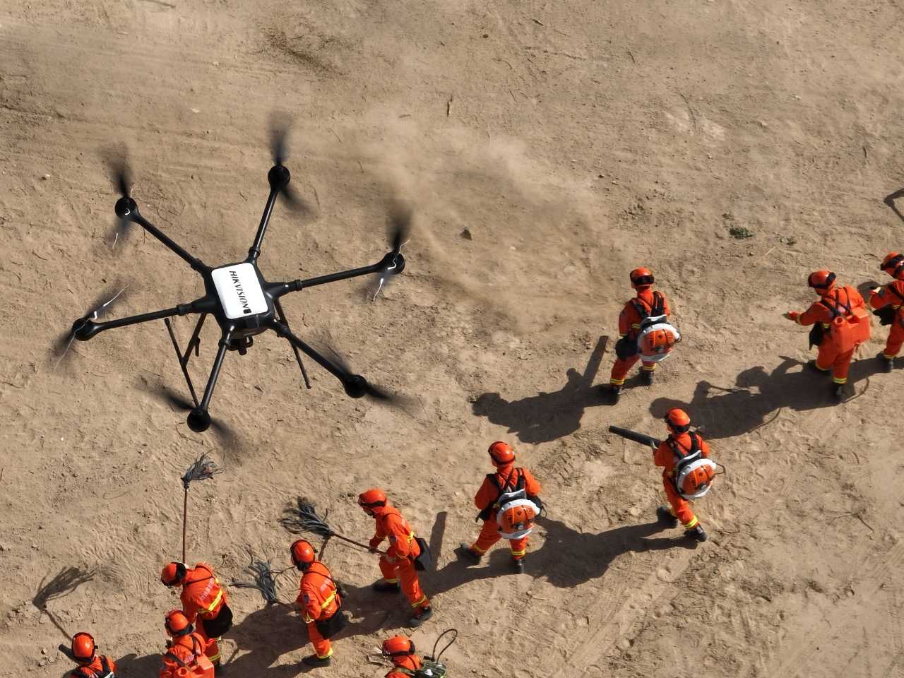 9与18期3.jpg 9与18期3.jpg